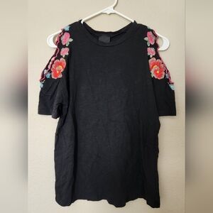 Sweet Claire Black Floral Embroidered Cold Shoulder Top Size Large